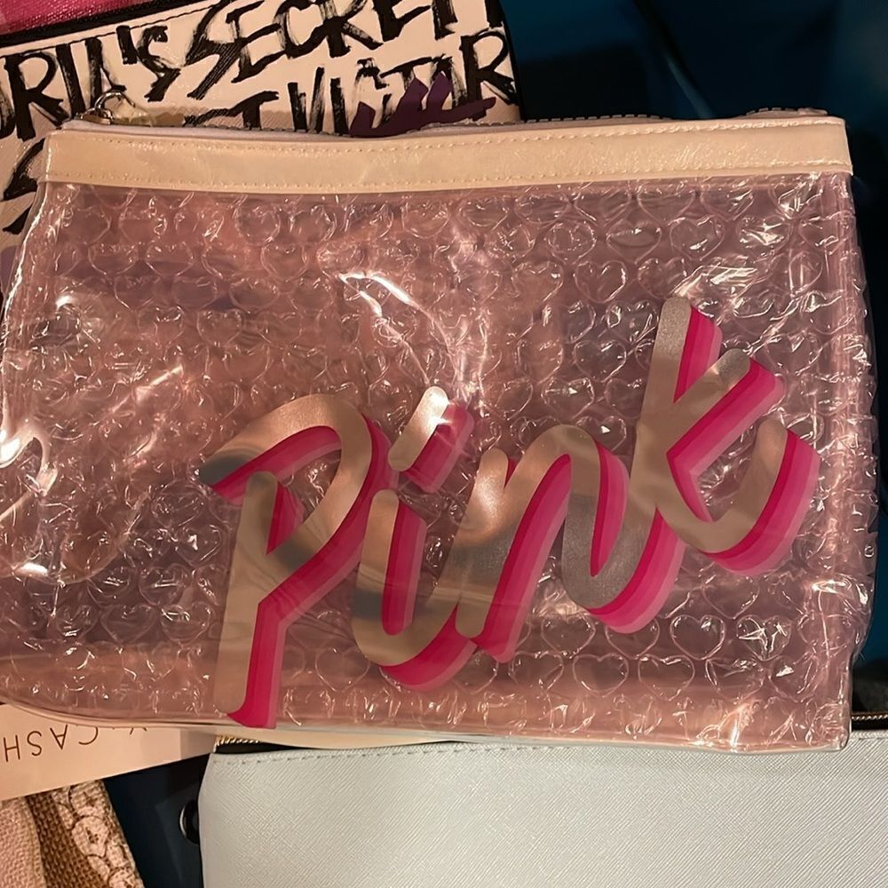 Makeup Bags  - Picture 3 of 8